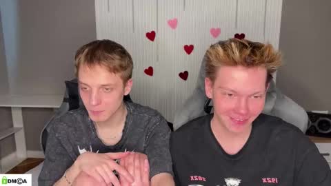 sky_hunter online show from March 13, 12:34 pm