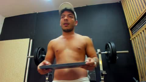 SKY online show from April 11, 3:33 am