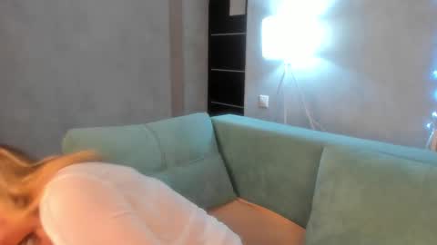 Snapshot of sky_kuper chatting on September 20, 11:39 pm Sky online show from September 20, 11:39 pm