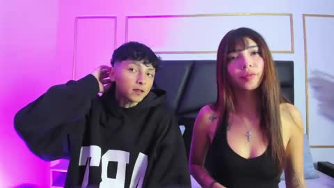 sky_n_zayn online show from April 12, 12:32 pm