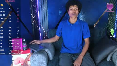 sky_walkerss online show from June 1, 5:47 pm