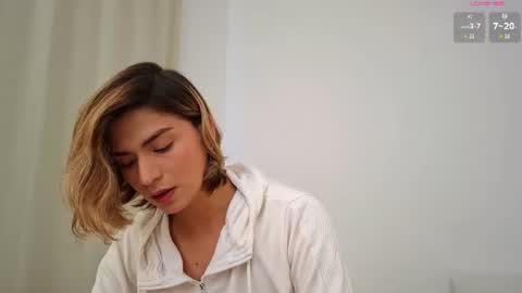 Vi online show from June 19, 2:32 pm