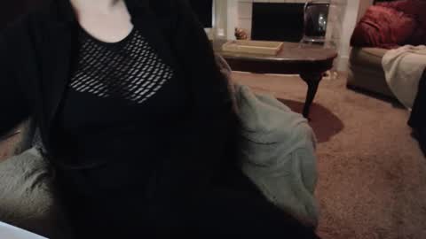 SKYLE   online show from January 5, 5:38 pm