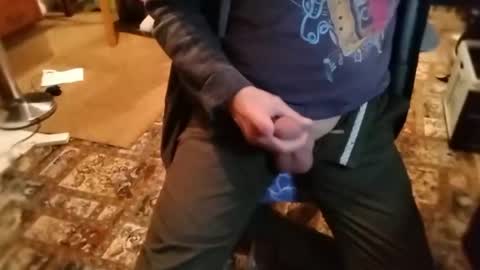 Snapshot of skydog819 chatting on November 10, 6:51 pm skydog819 online show from November 10, 6:51 pm