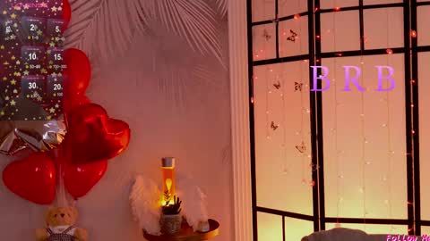 Snapshot of skyeyes__ chatting on February 24, 8:06 am Ann online show from February 24, 8:06 am