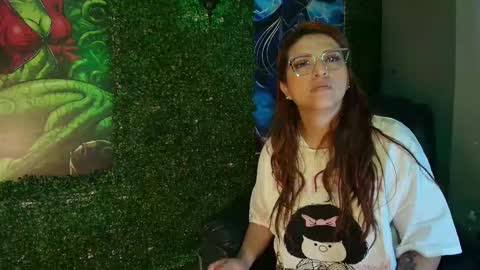 Snapshot of skylar__desire chatting on November 15, 10:56 am skylar__desire online show from November 15, 10:56 am