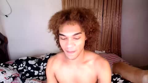 skyla online show from October 14, 2:23 am