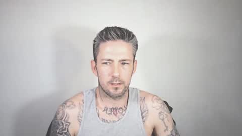 SkylarGrey online show from April 12, 6:18 am