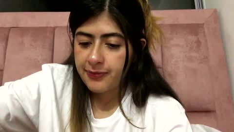 Skyler online show from November 6, 2:12 am