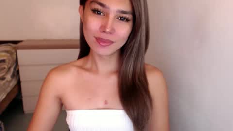 Snapshot of skyllerkent chatting on November 14, 1:26 am Sky online show from November 14, 1:26 am