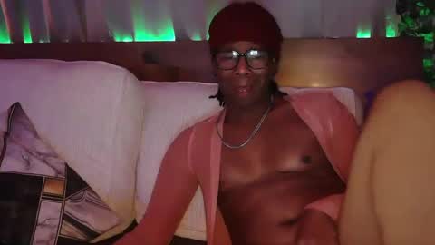 skyonetoo3 online show from February 22, 8:40 am