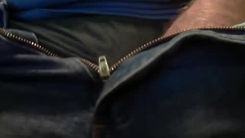 Snapshot of skypylot chatting on November 26, 11:33 am ResqPylot2 online show from November 26, 11:33 am