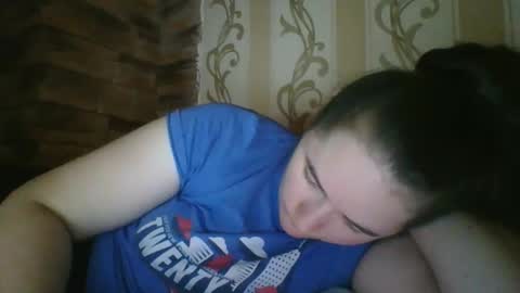 Snapshot of skyressie333 chatting on November 18, 5:56 am skyressie333 online show from November 18, 5:56 am