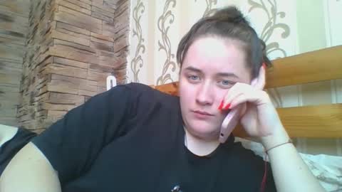 skyressie333 online show from January 10, 10:50 am