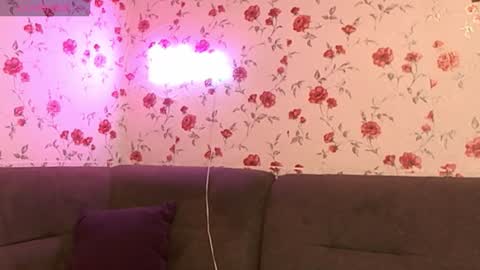 Snapshot of skysupernova chatting on November 2, 3:25 pm Sky online show from November 2, 3:25 pm