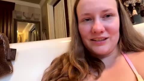 Sky Winters online show from January 4, 9:09 pm