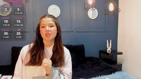 Snapshot of skyy_bloom chatting on November 24, 12:38 pm Sky online show from November 24, 12:38 pm