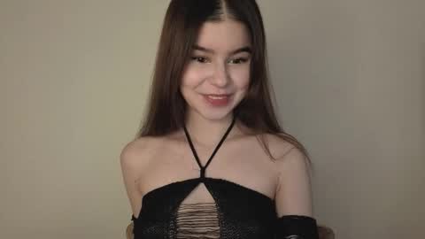 Snapshot of sladkoezka chatting on October 13, 5:24 pm Katya online show from October 13, 5:24 pm