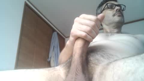 Snapshot of slambo001 chatting on July 17, 11:31 pm slambo001 online show from July 17, 11:31 pm