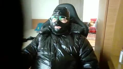 Snapshot of slatexss chatting on February 9, 1:35 pm slatexss online show from February 9, 1:35 pm