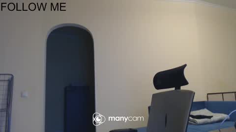 Snapshot of slavaxxx777 chatting on February 18, 3:21 pm Slava GAY. PVT OPEN. online show from February 18, 3:21 pm