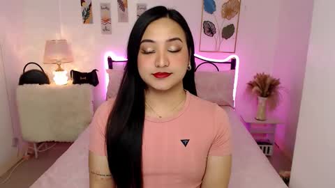 Queen Cyrine online show from January 18, 10:35 pm