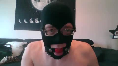 Snapshot of slaveforgodess chatting on December 16, 11:55 am slaveforgodess online show from December 16, 11:55 am