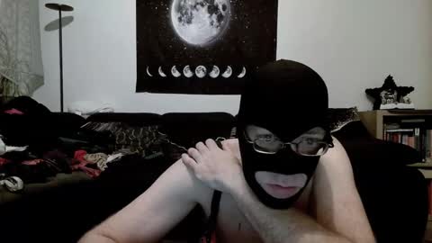 Snapshot of slaveforgodess chatting on November 28, 1:08 am slaveforgodess online show from November 28, 1:08 am