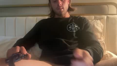 sleazyneasyy online show from September 18, 8:33 pm