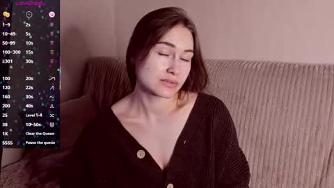 Alice online show from October 19, 8:26 am