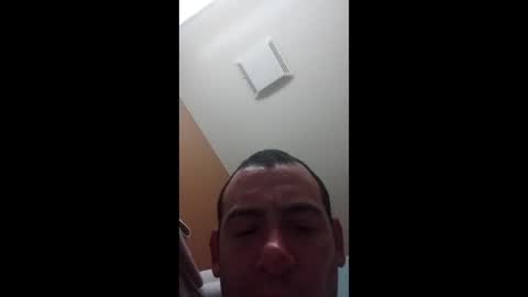 Snapshot of sleepingdog0920 chatting on December 14, 8:30 am sleepingdog0920 online show from December 14, 8:30 am