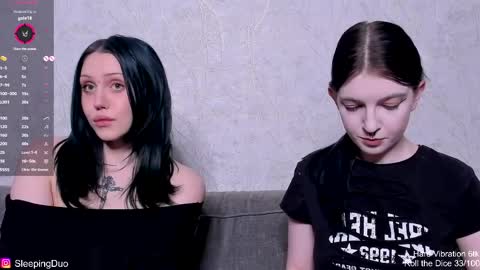 Hi We are Iva and Angela Nice to meet u 3 online show from April 6, 1:45 pm