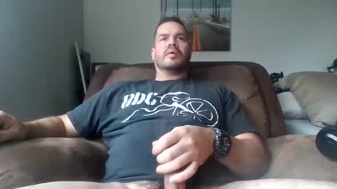 sleeplikeevil88 online show from March 28, 4:28 pm