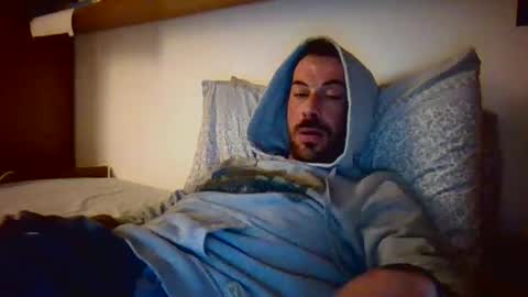 Snapshot of slevin1983 chatting on February 16, 2:43 pm slevin online show from February 16, 2:43 pm