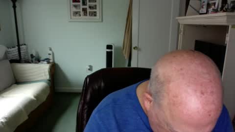 Snapshot of slick50000 chatting on January 2, 7:40 pm slick50000 online show from January 2, 7:40 pm