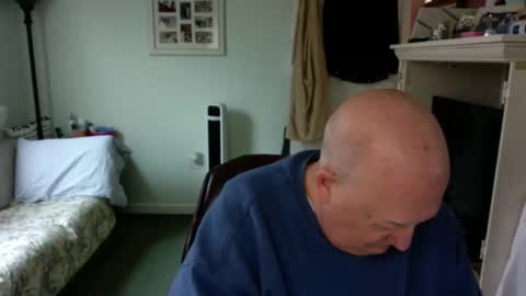 Snapshot of slick50000 chatting on December 21, 4:03 pm slick50000 online show from December 21, 4:03 pm