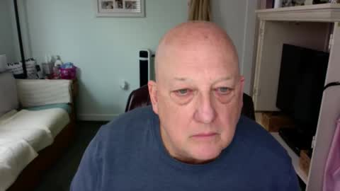 Snapshot of slick50000 chatting on February 12, 7:42 pm slick50000 online show from February 12, 7:42 pm