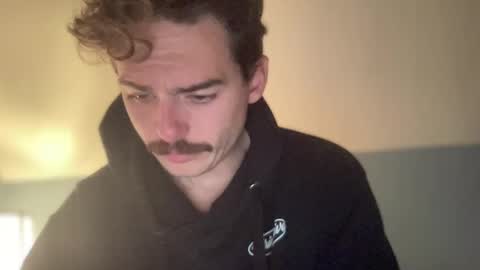 Snapshot of slickmass chatting on December 16, 1:10 am SlickMass online show from December 16, 1:10 am