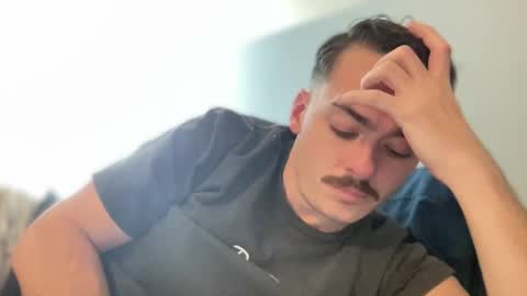 Snapshot of slickmass chatting on February 19, 8:20 pm SlickMass online show from February 19, 8:20 pm