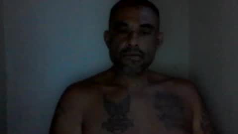 Snapshot of slickstre chatting on June 18, 12:53 pm slickstre online show from June 18, 12:53 pm