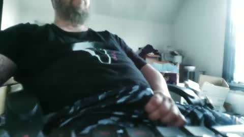 slickwill2391 online show from April 2, 5:32 pm