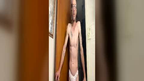 slim315488 online show from June 12, 1:48 am