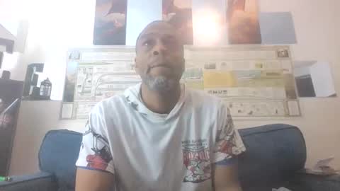 Slim8975 online show from March 30, 11:44 am