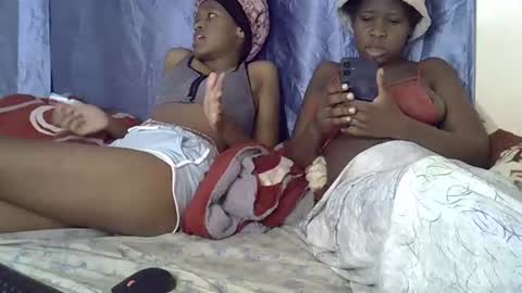 Alicia online show from October 29, 6:53 pm