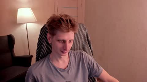 Andy online show from December 26, 9:33 am