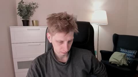 Andy online show from February 12, 8:26 pm