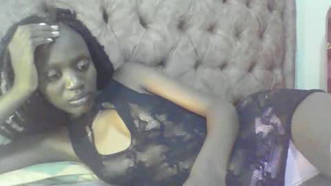 Snapshot of slim_ebony2006 chatting on September 19, 9:48 pm Anna online show from September 19, 9:48 pm