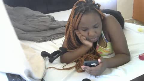 Snapshot of slim_joy chatting on February 15, 8:00 am slim_joy online show from February 15, 8:00 am