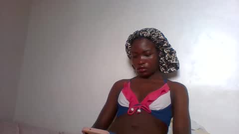 slimdiva online show from October 21, 4:46 am