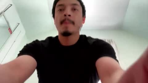 Snapshot of slimjayys chatting on April 4, 7:22 pm slimjayys online show from April 4, 7:22 pm